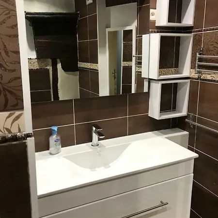 Le Zola Apartman *